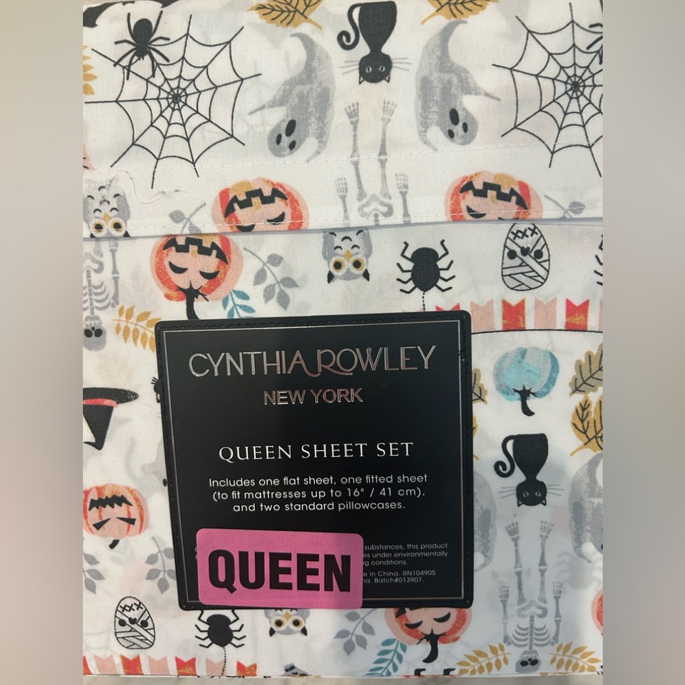 Cynthia Rowley Queen Size Sheet Set 4pc Ghost Pumpkin Spiderweb Halloween Cats